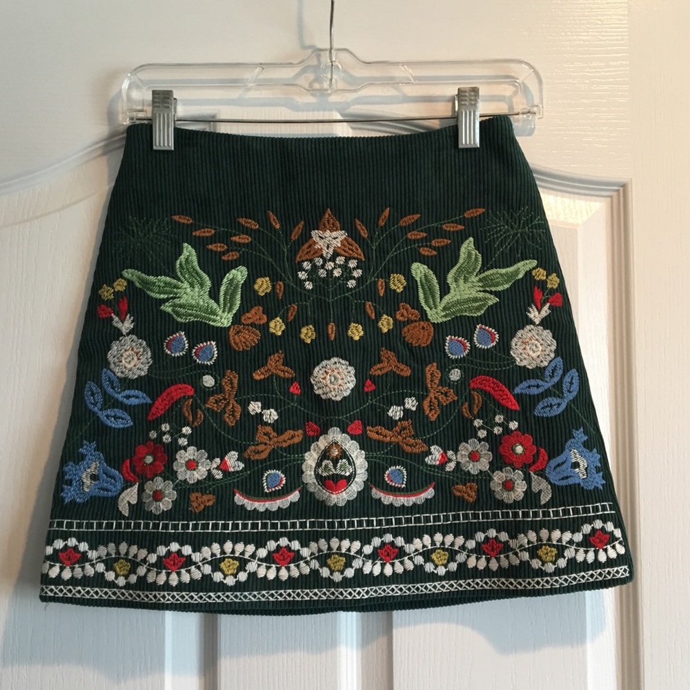 Courdoroy Patterned Skirt